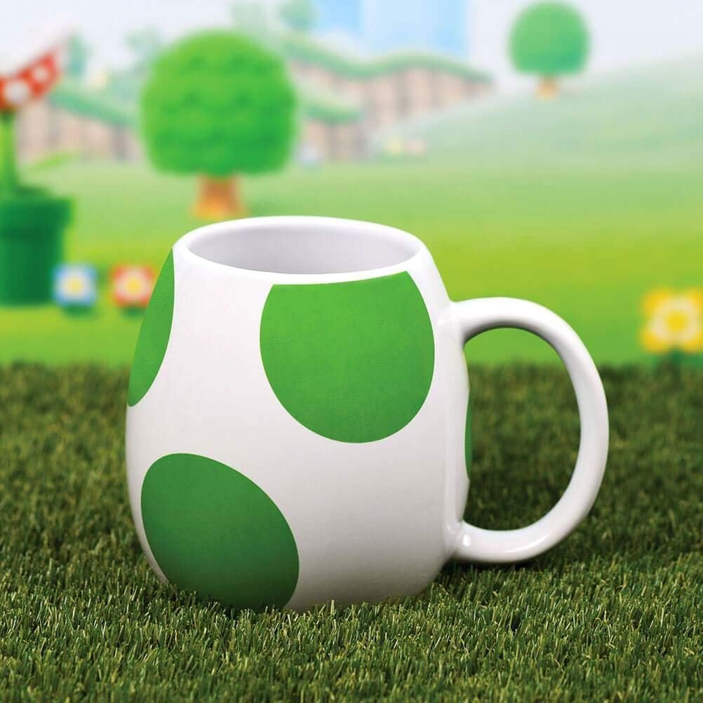 Super Mario Novelty Mug in Presentation Gift Box (Yoshi 3D Egg Design) 11oz Ceramic Mug - Official Merchandise