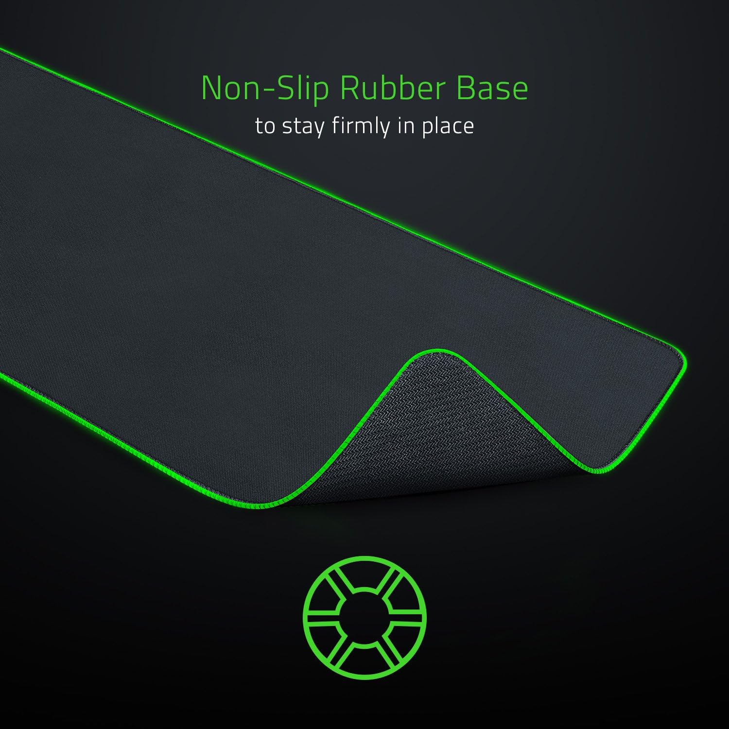 Razer Goliathus Extended Chroma - Soft Extended Gaming Mouse Mat Chroma RGB Lighting (Cable Holder, Fabric Surface, Quilted Edge, Optimized for all Mice) Black