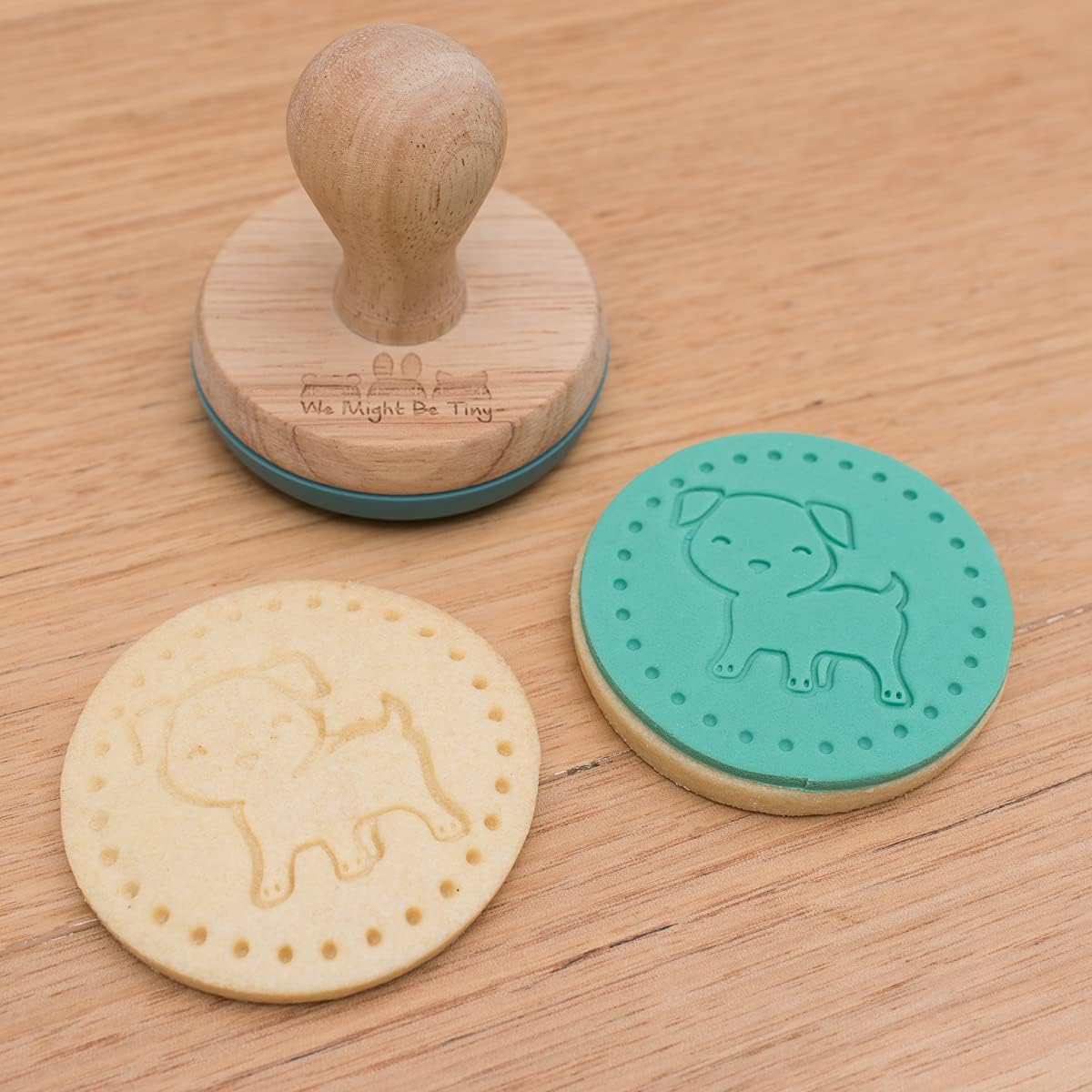 We Might Be Tiny - Stamp set - 15 motifs + stamp