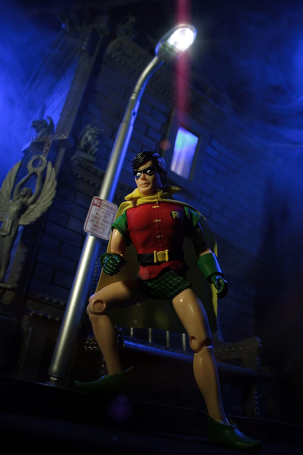 Mego DC Comics Robin 8" Action Figure Multicolor