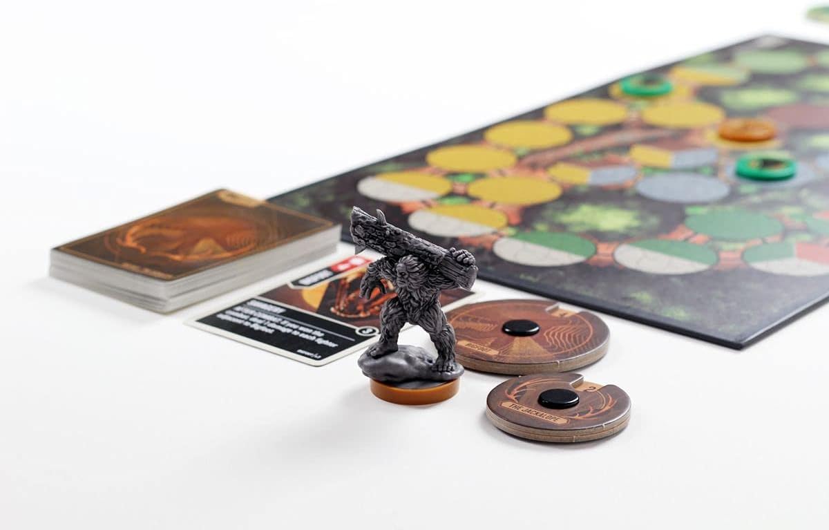 Iello | Unmatched - Robin Hood vs Big Foot | Card Game | Ages 9+ | 2 Players | 20 mins Minutes Playing Time