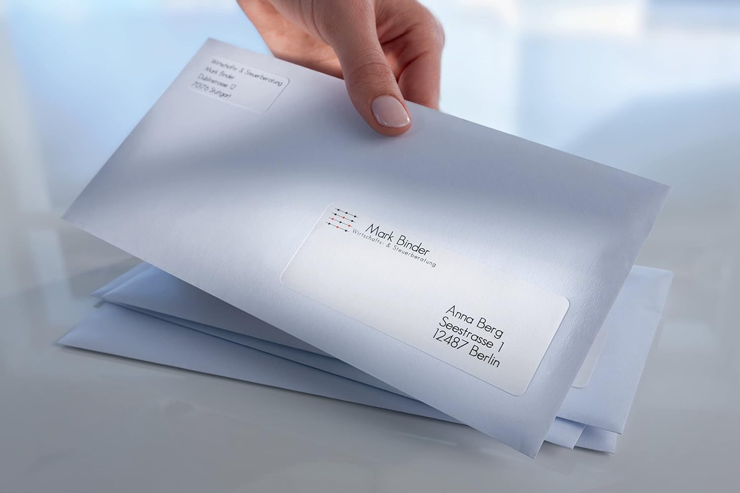 Avery Self Adhesive Mini Organising Return Address Labels, Laser Printers, 65 Labels per A4 sheet, 1625 labels, UltraGrip (L7651), White, 25 Sheets