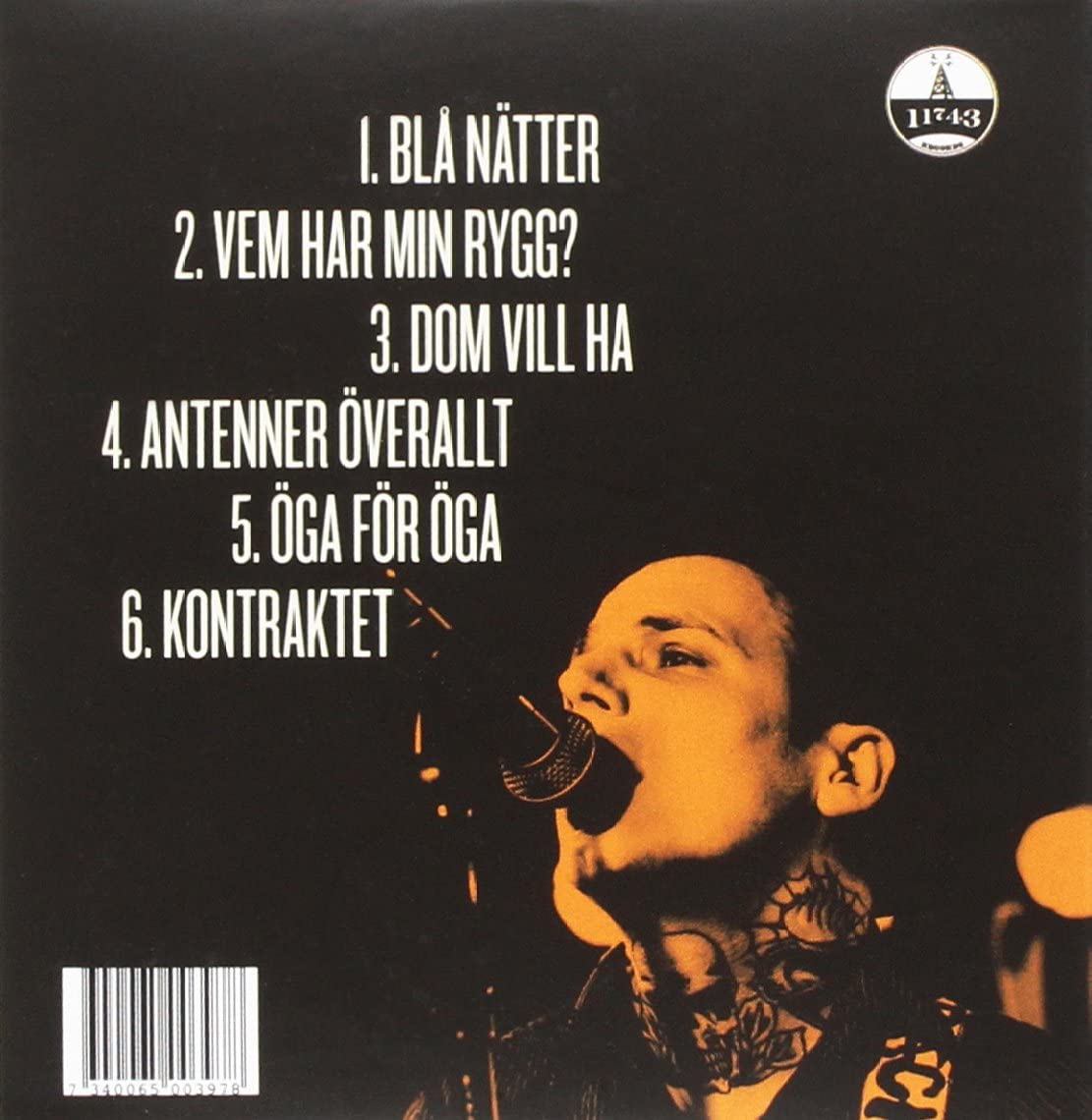 Bla Naetter/Svarta Dagar