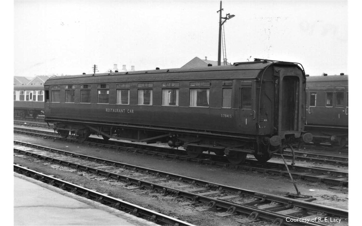 Hornby LMS, Stanier D1905 Coronation Scot 57' BTK, 5792- Era 3