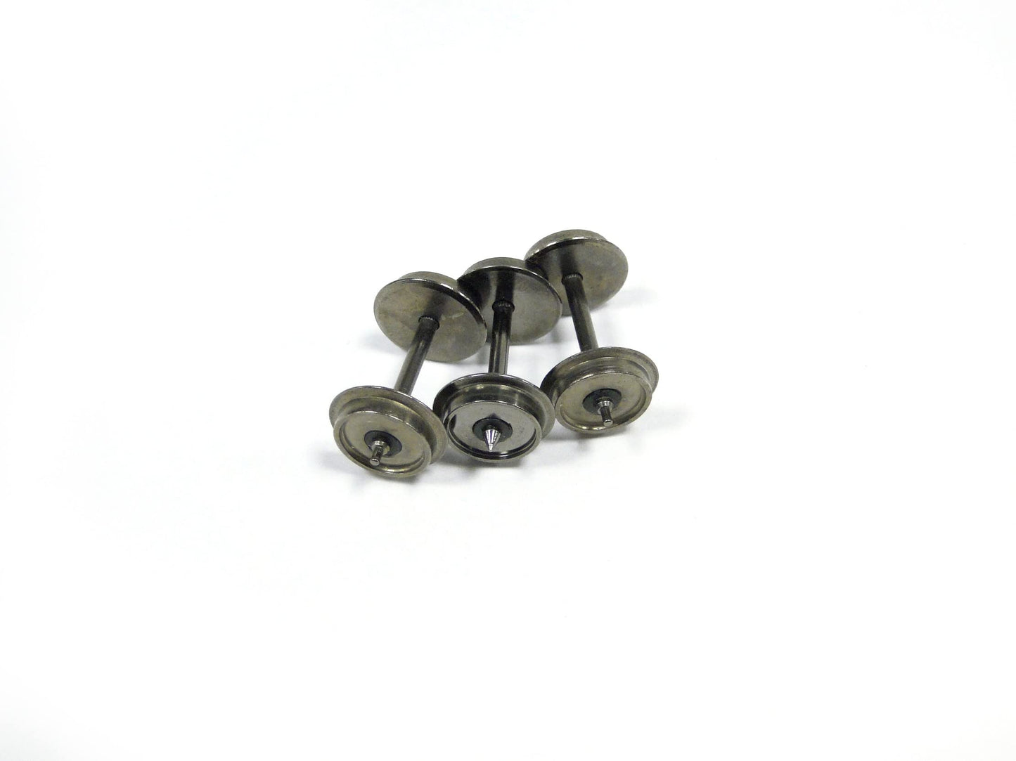 Rivarossi AC wheel sets for 3-axle wagons