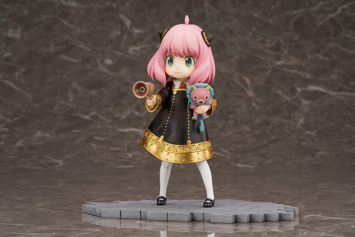 Furyu - Spy x Family Anya Forger 1/7 PVC Figure