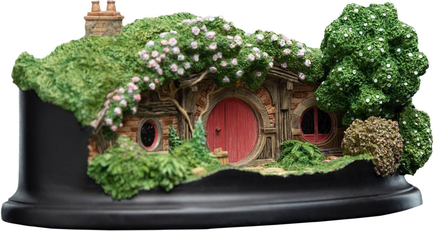 The Hobbit statuette Hobbit Hole 22 Pine Grove