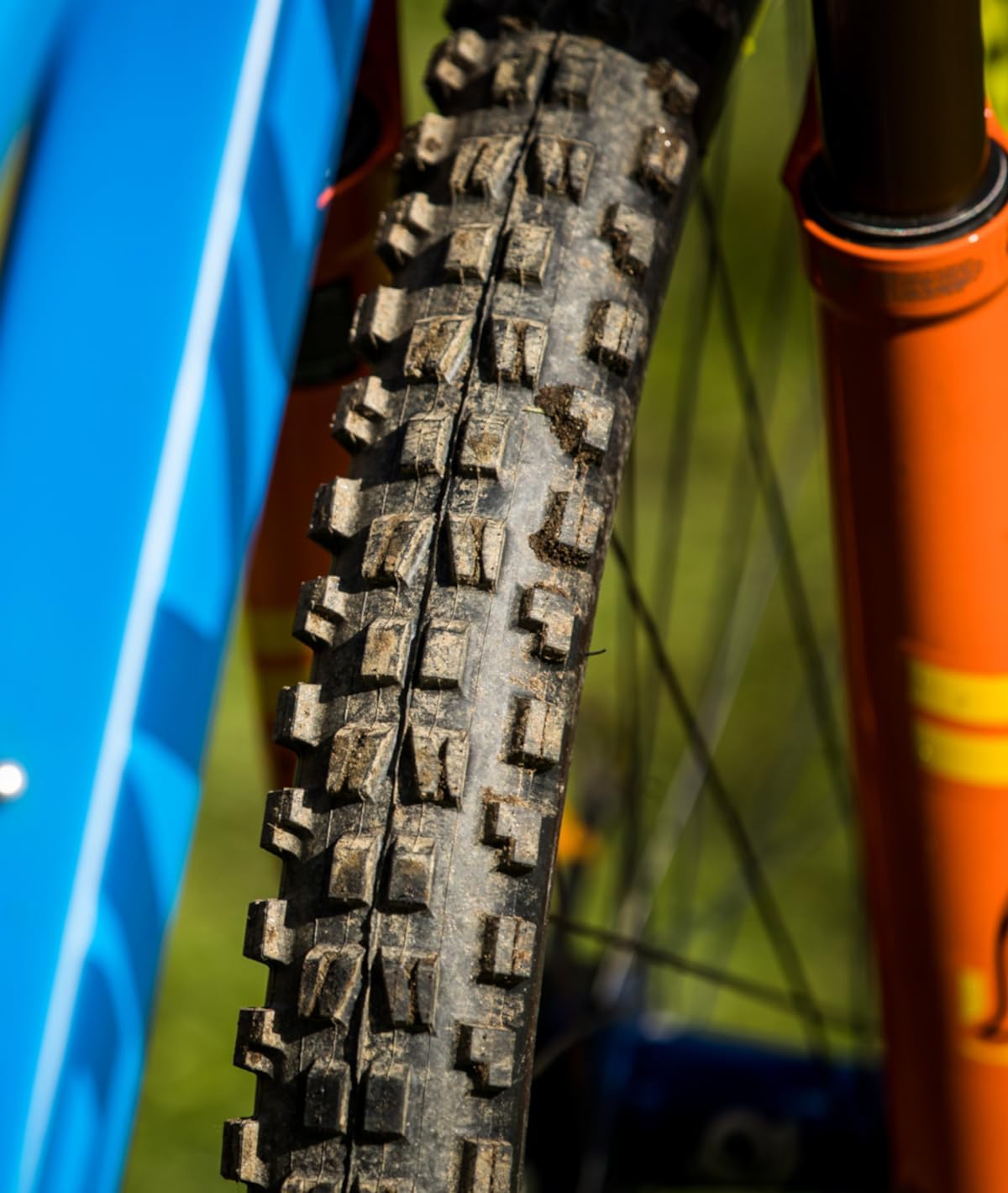 Maxxis Minion DHF 27.5 x 2.30 60 TPI Folding 3C MaxxTerra EXO Tubeless Tyre