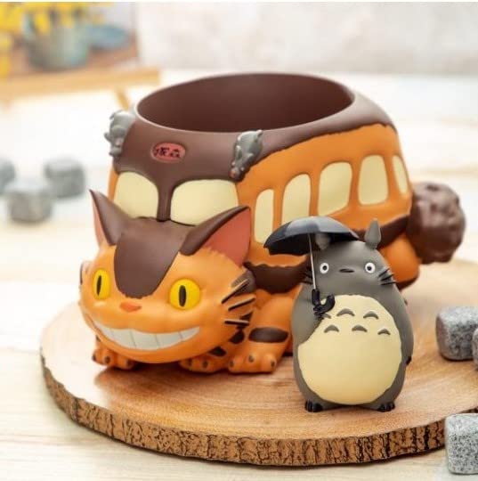 MY NEIGHBOR TOTORO - Totoro and Catbus - Diorama B