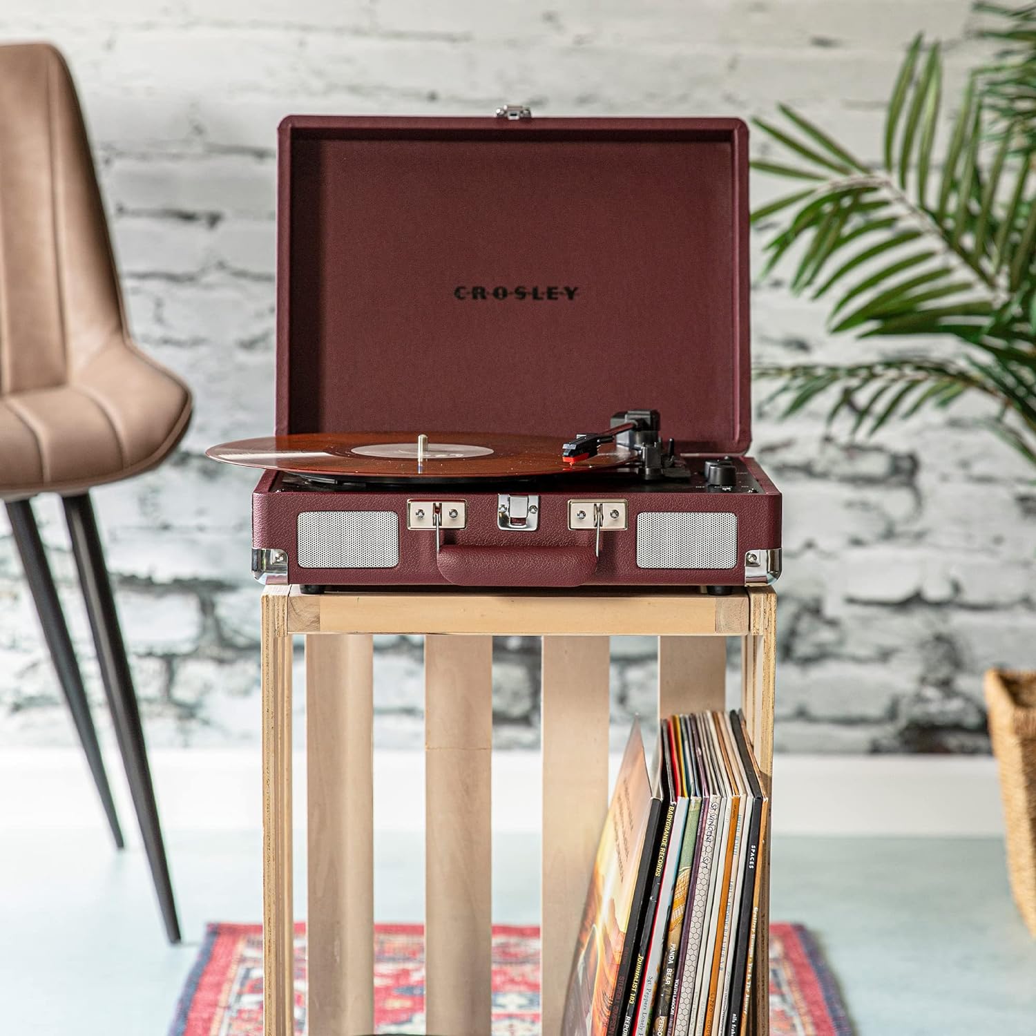 Cruiser Plus Deluxe Portable Turntable B