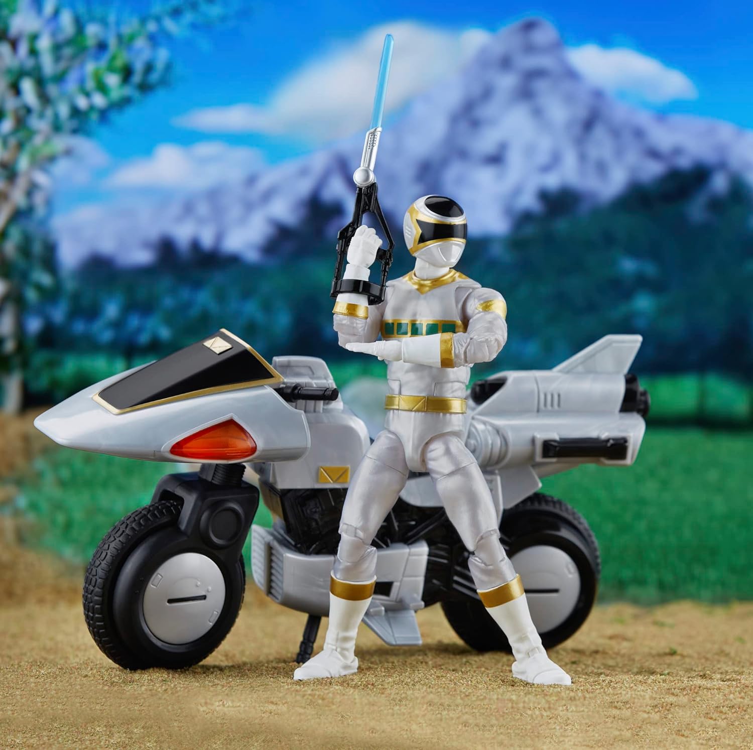 Power Rangers Lightning Collection In Space Silver Ranger 15 CM Action Figure, Multicolor, F8206