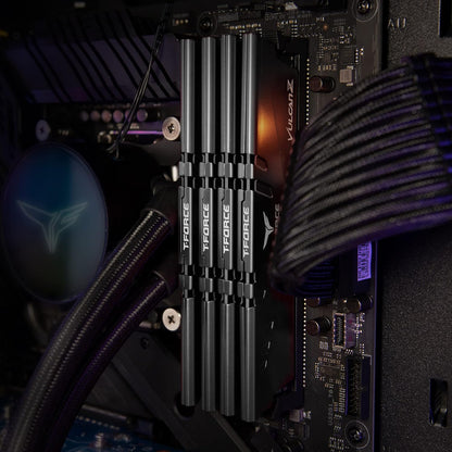 Team Group T-FORCE VULCAN Z TLZGD416G3200HC16CDC01 module de mémoire 16 Go 2 x 8 Go DDR4 3200 MHz 16GB (8GBx2) - 3200MHz C16 Vulcan Z Dual-Channal (grey)