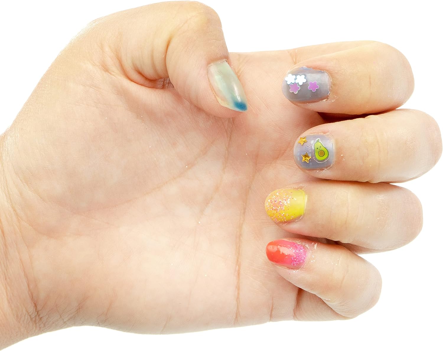 Nice: Influencer Rainbow Manicure