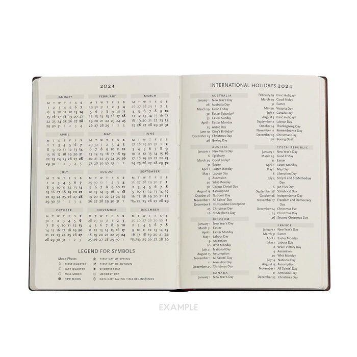 Kara-ori (Japanese Kimono) Mini Verso 12-month Dayplanner 2024