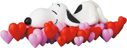 Medicom - Peanuts Full Of Heart Snoopy UDF Figure Series 13