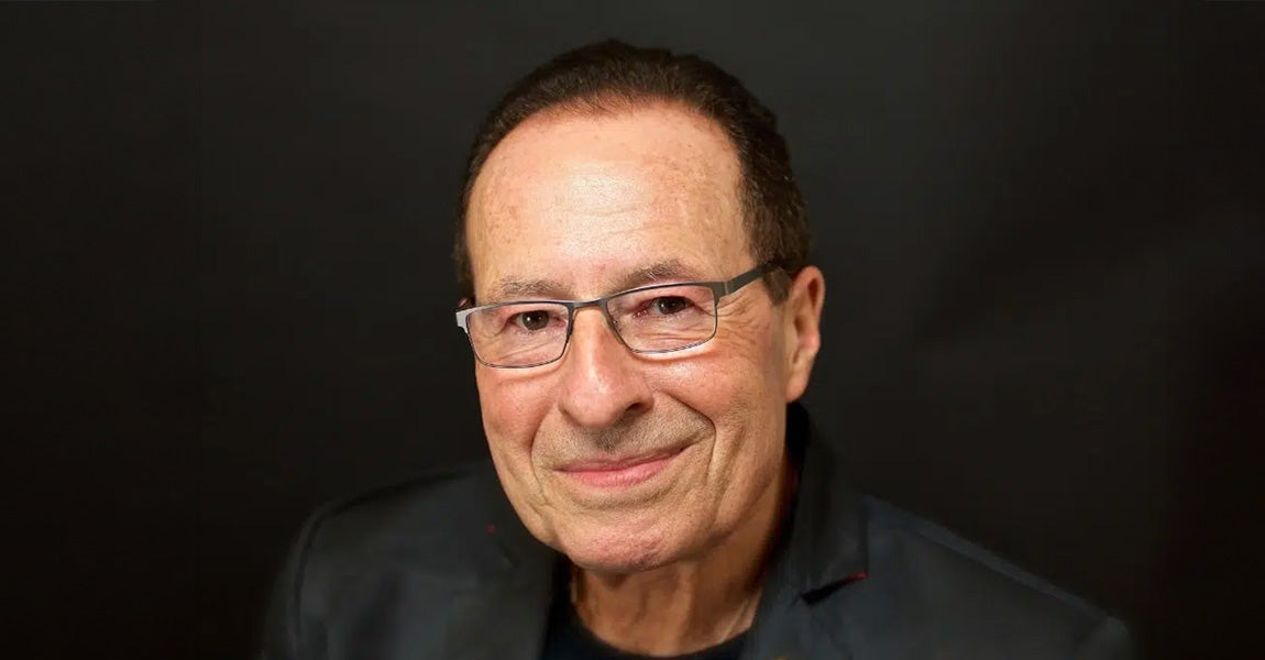 Peter James