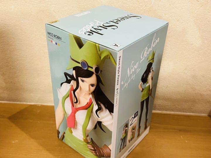 Banpresto ONE PIECE - Nico Robin - Figurine Grandline DXF 23cm vol.1 ver.A