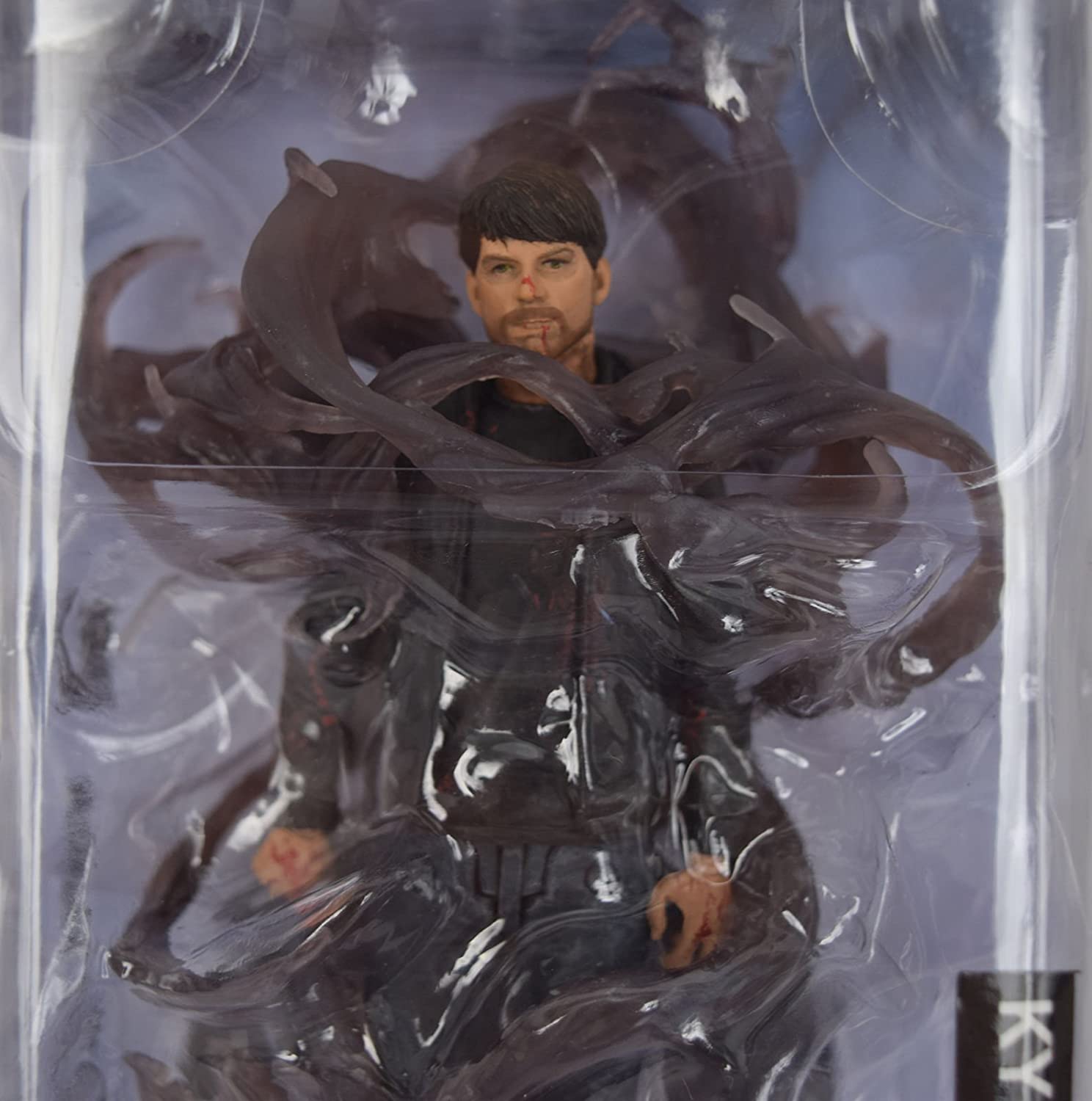 Outcast - Kyle Barnes Figure Color