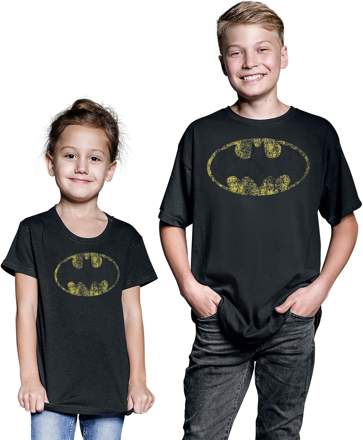 BATMAN Distressed Logo Unisex T-Shirt Black, 12 Years Black