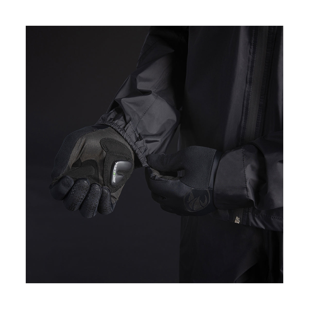 Chiba Congo Waterproof Jacket in Black - Medium
