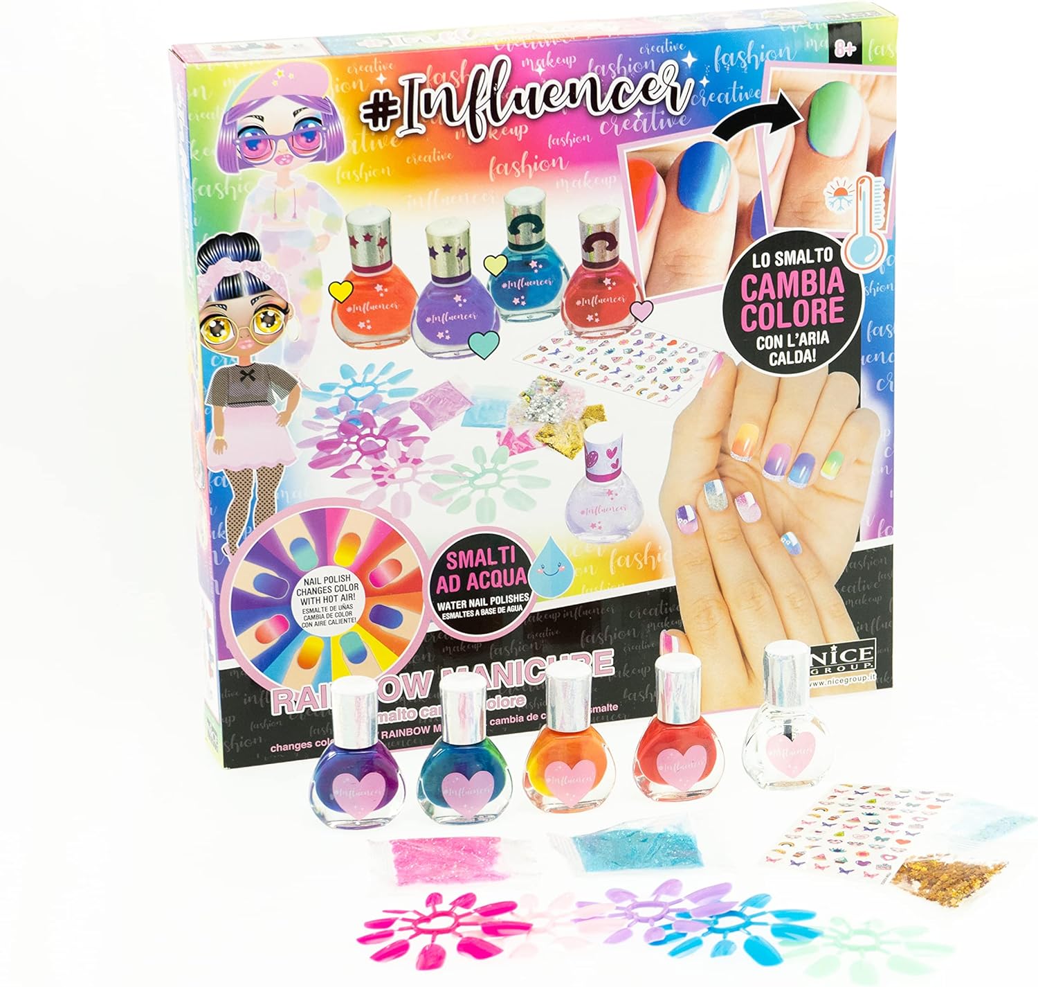 Nice: Influencer Rainbow Manicure