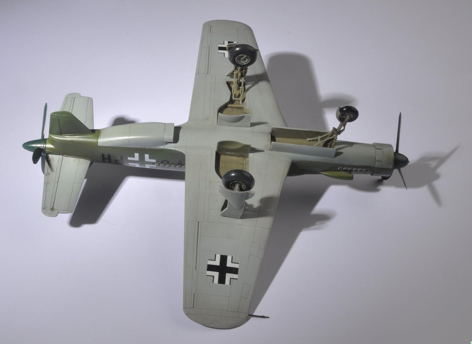 Hobbyboss 1:72 Scale Dornier Do335 Pfeil Heavy Fighter Assembly Kit