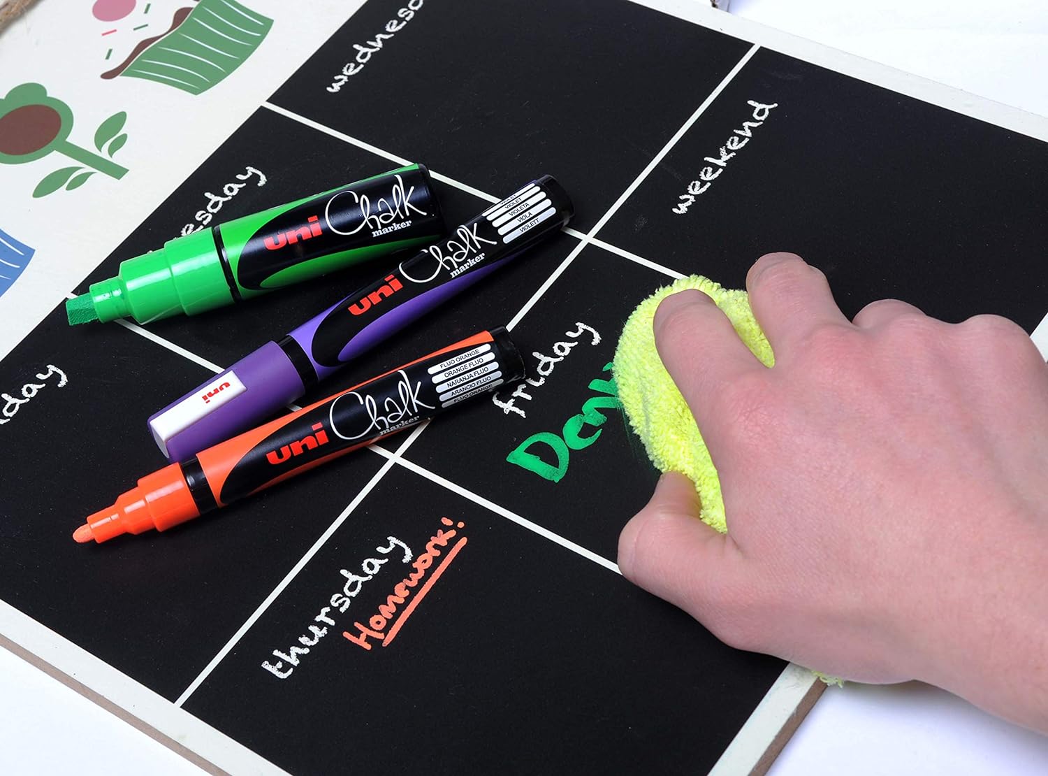 uni-ball PWE-8K Liquid Chalk Pens. Multi-Purpose Wipeable Coloured Markers for Blackboards, Chalkboards, Whiteboards, Glass, Mirrors, Plastic, Windows, Metal. Safe for Kids. Chisel Tip 8mm. 8 Pack