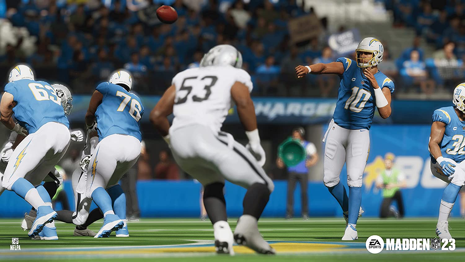 Madden NFL 23 Standard Edition XBOX SX | VideoGame | English Xbox Series X Standard