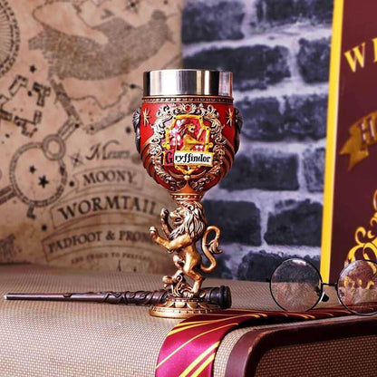 Nemesis Now House Collectable Goblet Harry Potter Gryffindor Hogwarts-Haus-Kelch zum Sammeln, Kunstharz, Rot/Goldfarben, 1 Stück (1er Pack