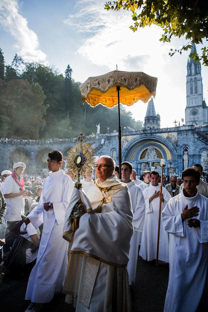 Lourdes (2019)