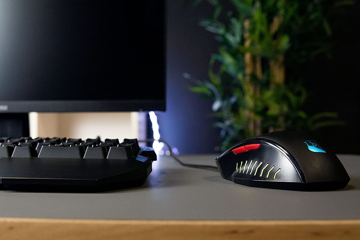 Konix Drakkar Gaming-Maus Runemaster Evo für PC - LED-Hintergrundbeleuchtung - USB-Anschluss - 1,8 m Kabel - Schwarz und Rot