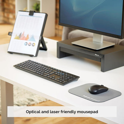 Fellowes Mouse Mat with Non-Slip Rubber Base - Mouse Pad with Antibacterial Protection - Suitable for Both Optical and Laser Mice - 199 x 232 x 2mm