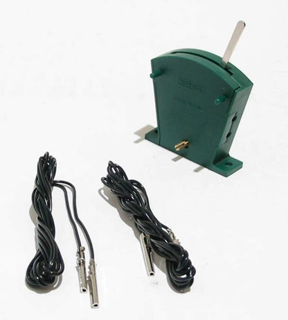 Hornby Two Way Lever Switch On/Off - Green