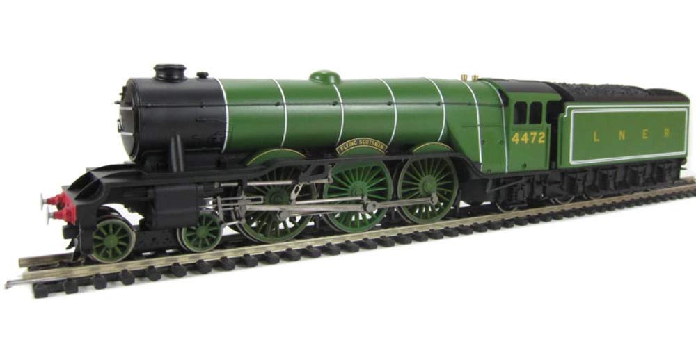 Hornby R3086 Loco-Junior