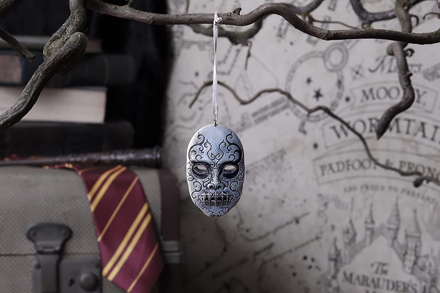 Nemesis Now Harry Potter Deatheater mask Hanging Ornament, Grey, 7cm
