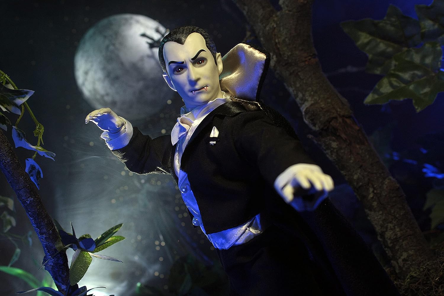Mego Corp Horror Wave 13 - Dracula 14inch Action Figure - Limited Edition(62824