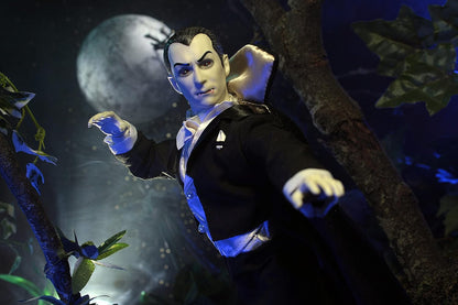 Mego Corp Horror Wave 13 - Dracula 14inch Action Figure - Limited Edition(62824