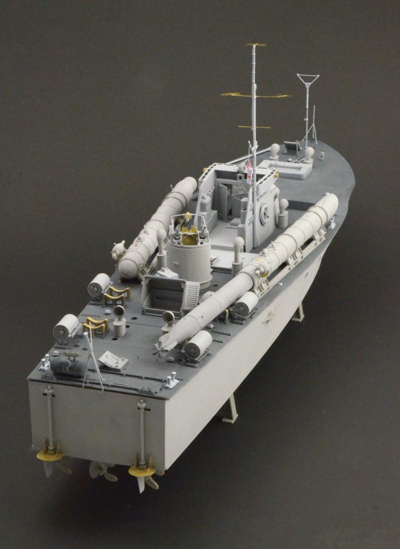 Italeri 510005610-1:35 Vosper 72 Inch 6 Inch MTB 77