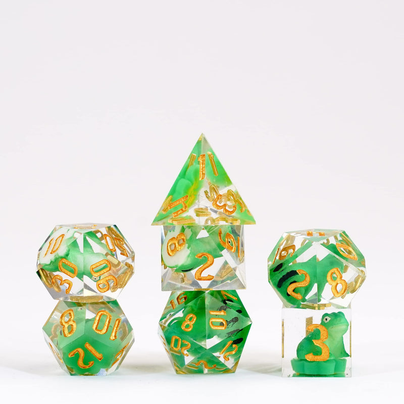 FanRoll by Metallic Dice Games Sharp Edge Resin DND Dice Set: Frog Dice, Role Playing Game Dice for Dungeons and Dragons