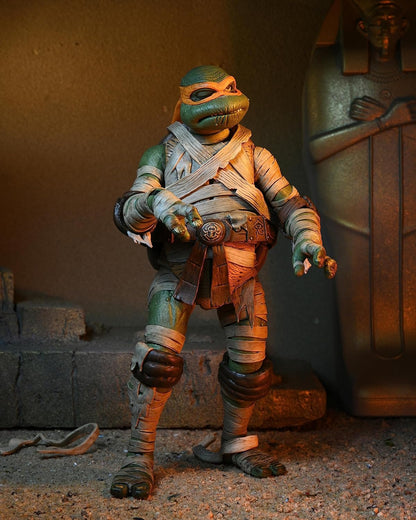 NECA - Universal Monsters vs TMNT - Michelangelo As Mummy Ultimate 7" Action Figure