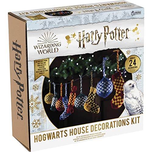 Wizarding World - Hogwarts Christmas Decorations Kit - Harry Potter Wizarding World Knitting Kits by Eaglemoss Collections