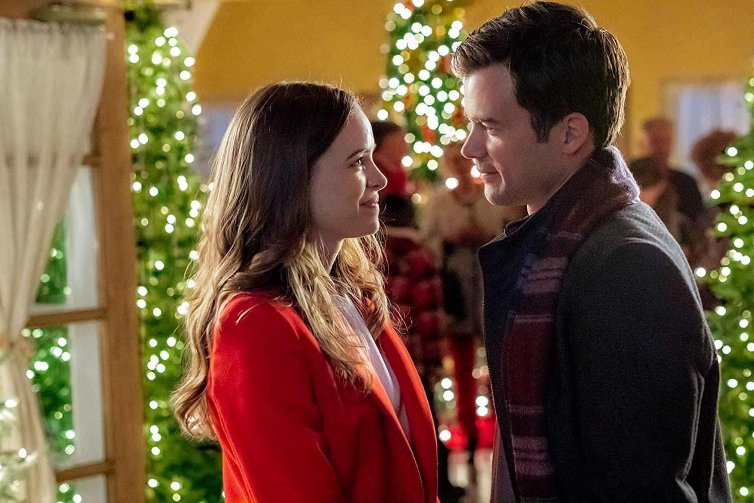 Christmas Joy / Finding Santa / Mingle All the Way (Hallmark Channel 3-Movie Collection)