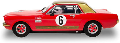 Scalextric Ford Mustang - Alan Mann Racing - Henry Mann & Steve Soper