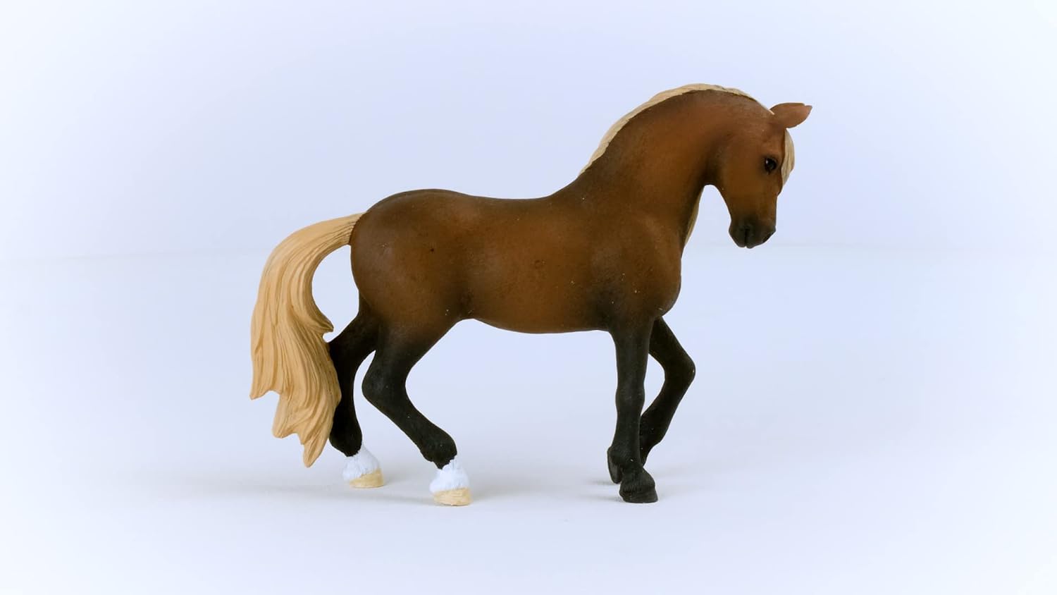 Schleich Horses 2023, Horse Club, Horse Toys for Girls and Boys Paso Peruano Stallion Horse Toy Figurine, Ages 5+