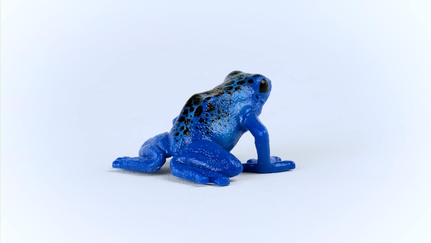Schleich Wild Life New 2023, Wild Animal Rainforest Jungle Toys for Kids, Poison Dart Frog Toy, Blue, Ages 3+ Blue Poison Dart Frog