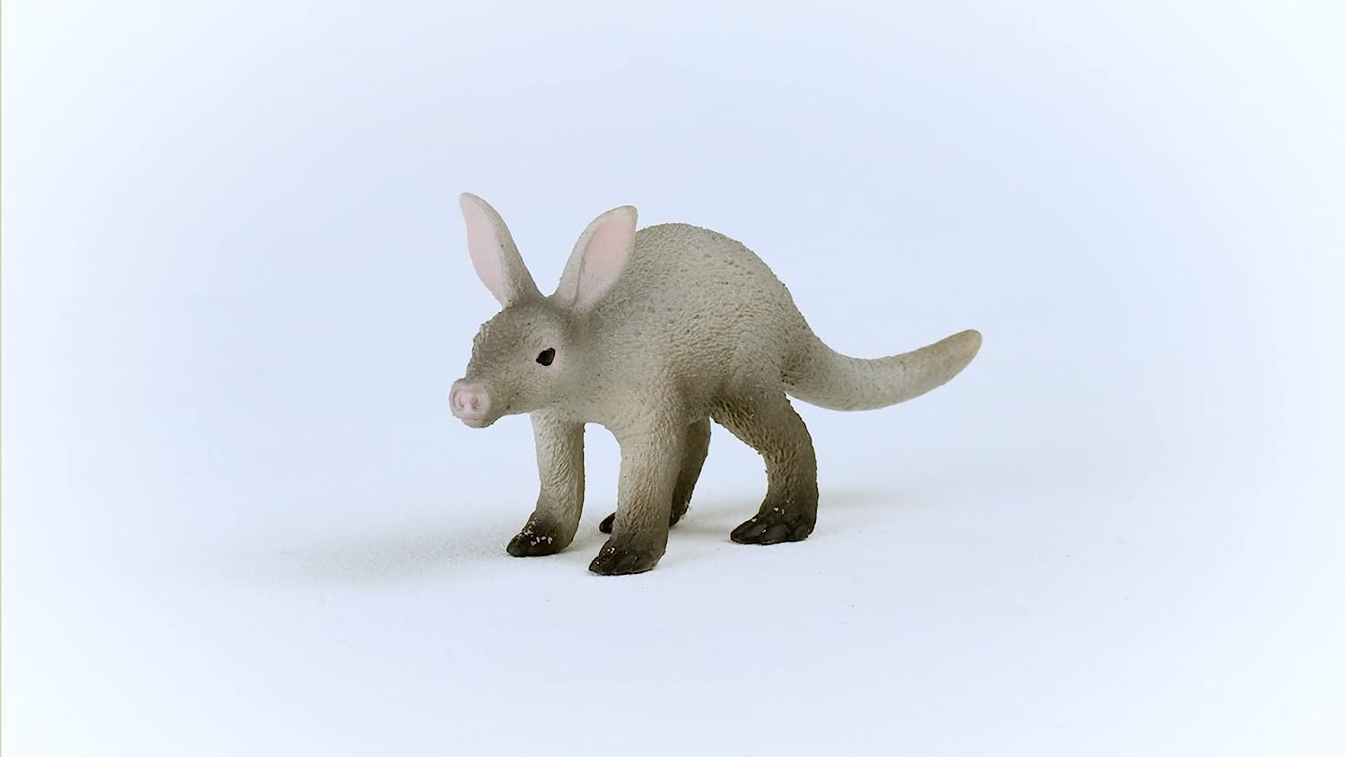 Schleich Wild Life New 2023, Wild Animal Safari Toys for Kids and Toddlers, Aardvark Toy Figurine, Ages 3+