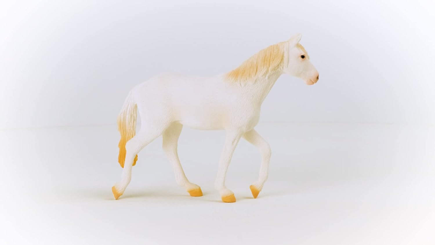 SCHLEICH 13959 Camarillo Mare Farm World Toy Figurine for children aged 3-8 Years