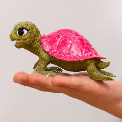 schleich BAYALA 70759 Pink Sapphire Schildkröte Spielzeugfigur - Märchenhafte Rosa Saphir Schildkröte Meereskreatur Meeres-Tierfigur Figuren für Kinder ab 5 Jahren, 2.1 inch