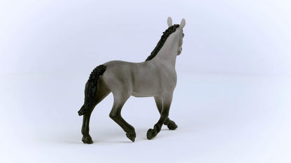 Schleich Horses 2023, Horse Club, Horse Toys for Girls and Boys Cheval de Selle Francais Mare Horse Toy Figurine, Ages 5+