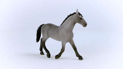 Schleich Horses 2023, Horse Club, Horse Toys for Girls and Boys Cheval de Selle Francais Mare Horse Toy Figurine, Ages 5+